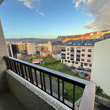 Residencia Universidad Ourense Buitenkant foto