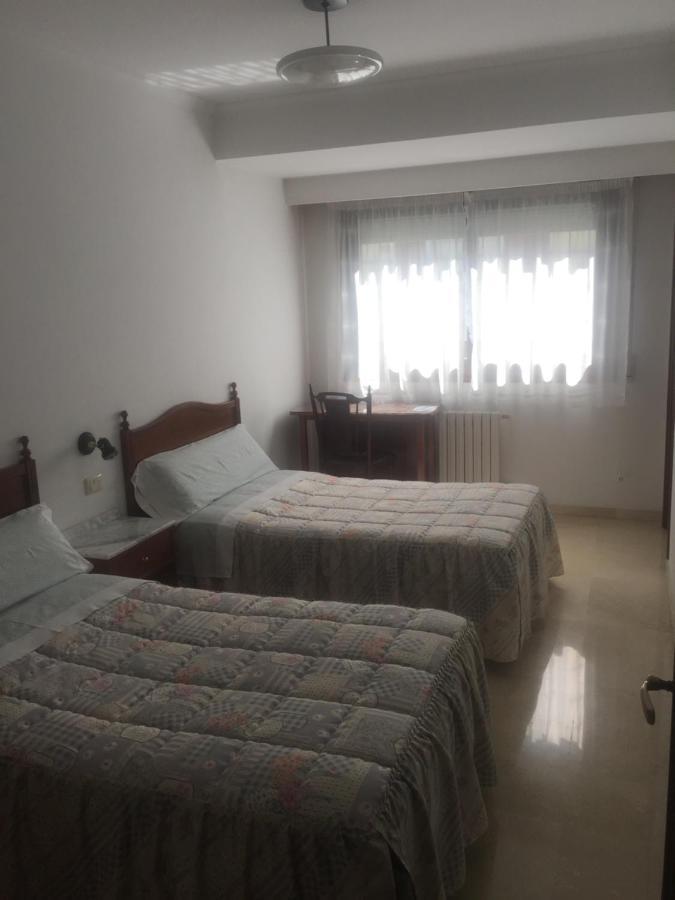 Residencia Universidad Ourense Buitenkant foto